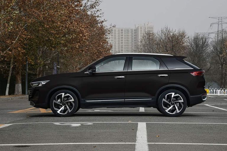 Bestune T77 - exterior