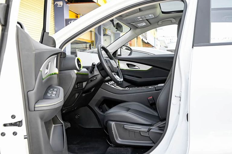 Forthing Friday - interior