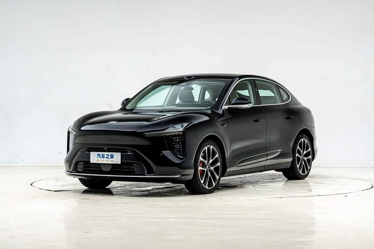 IM LS6 - exterior