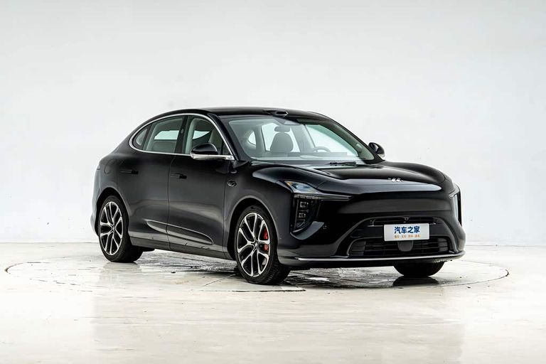 IM LS6 - exterior