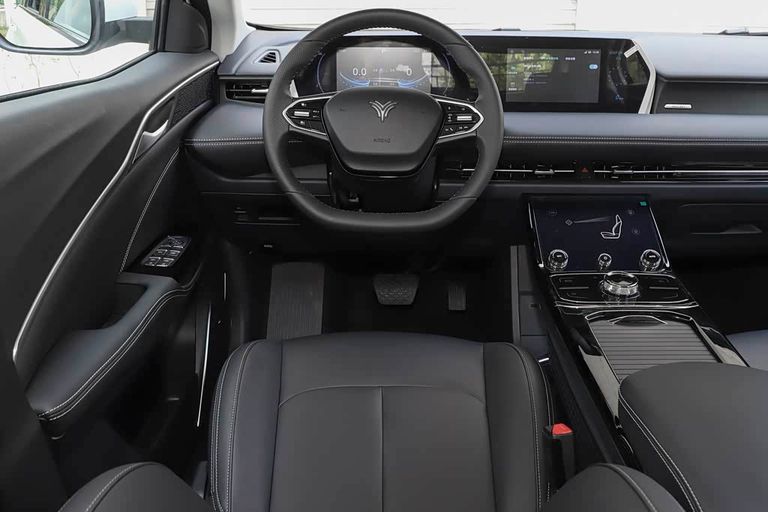 Neta U Pro - interior