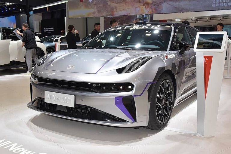 Zeekr 001